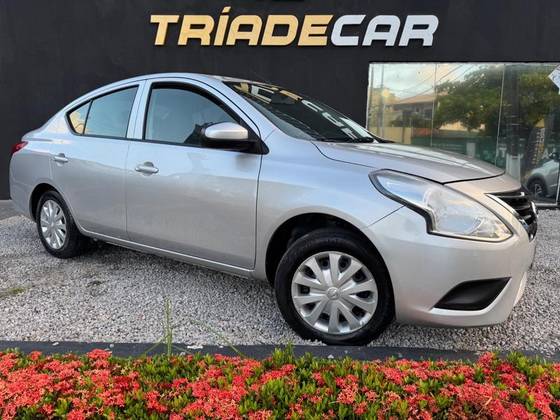 NISSAN VERSA 1.0 12V FLEX V-DRIVE MANUAL NISSAN VERSA 1.0 12V FLEX V-DRIVE MANUAL